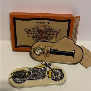 Harley-Davidson Gold and Black Watch